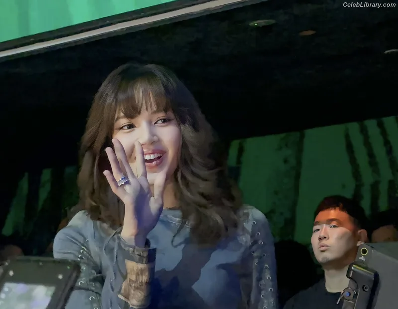 Lisa BLΛƆKPIИK (Blackpink) photo 23 of 6190