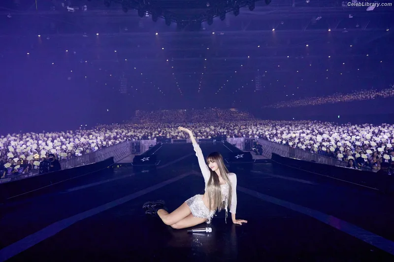 Lisa BLΛƆKPIИK (Blackpink) photo 3 of 6190