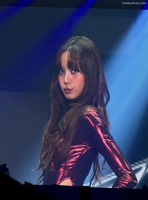 Lisa BLΛƆKPIИK (Blackpink) photo 11 of 6190