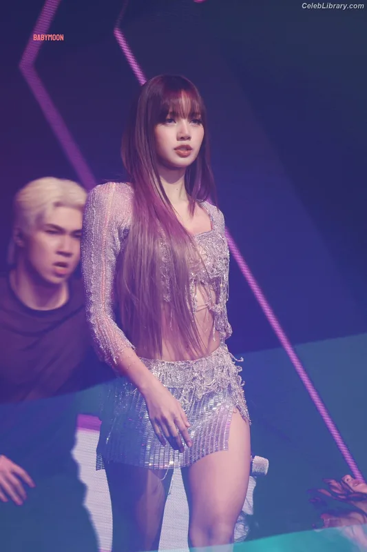 Lisa BLΛƆKPIИK (Blackpink) photo 22 of 6190