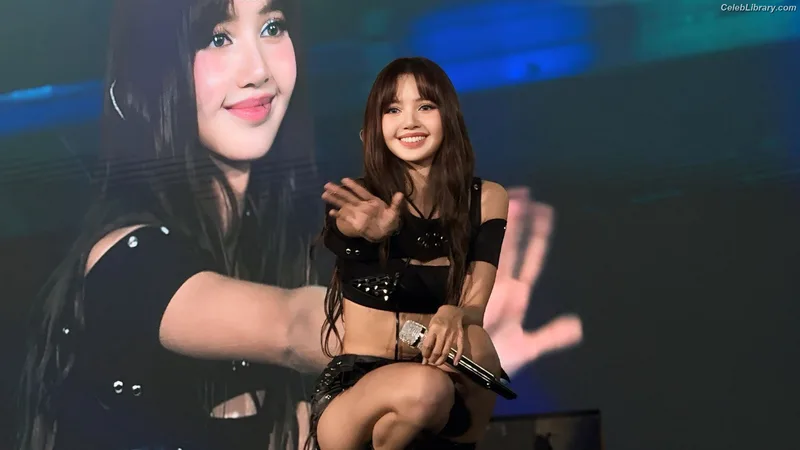 Lisa  BLΛƆKPIИK (Blackpink) photo 19 of 6190