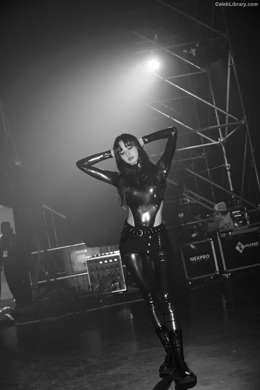 Lisa  BLΛƆKPIИK (Blackpink) photo 5 of 6190