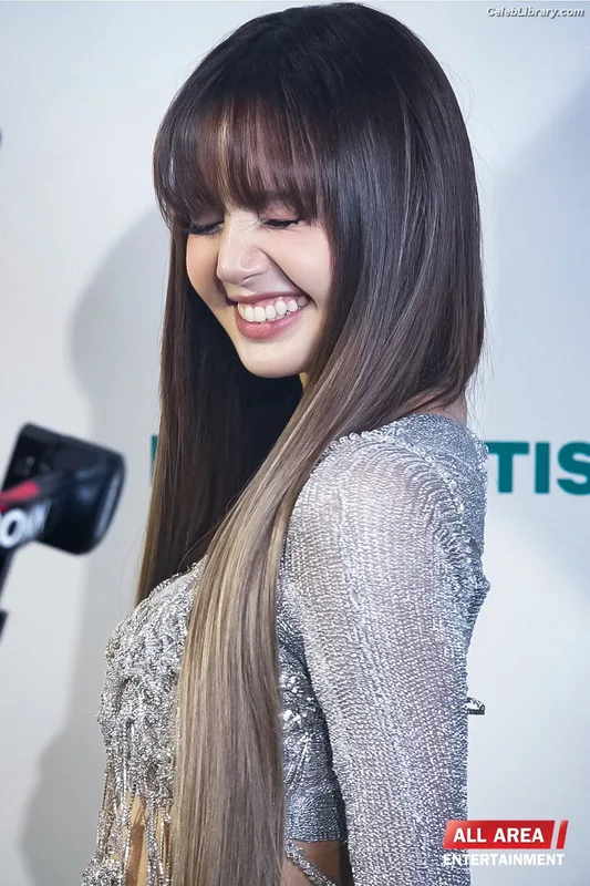 Lisa  BLΛƆKPIИK (Blackpink) photo 17 of 6190