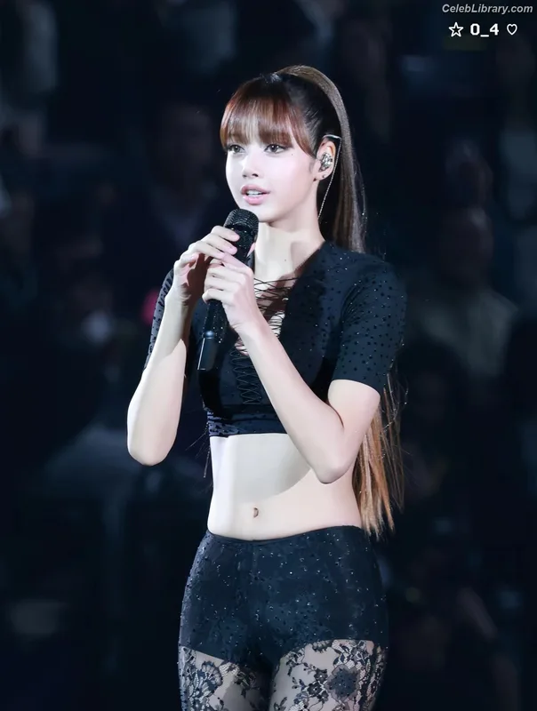 Lisa BLΛƆKPIИK (Blackpink) photo 5 of 6190