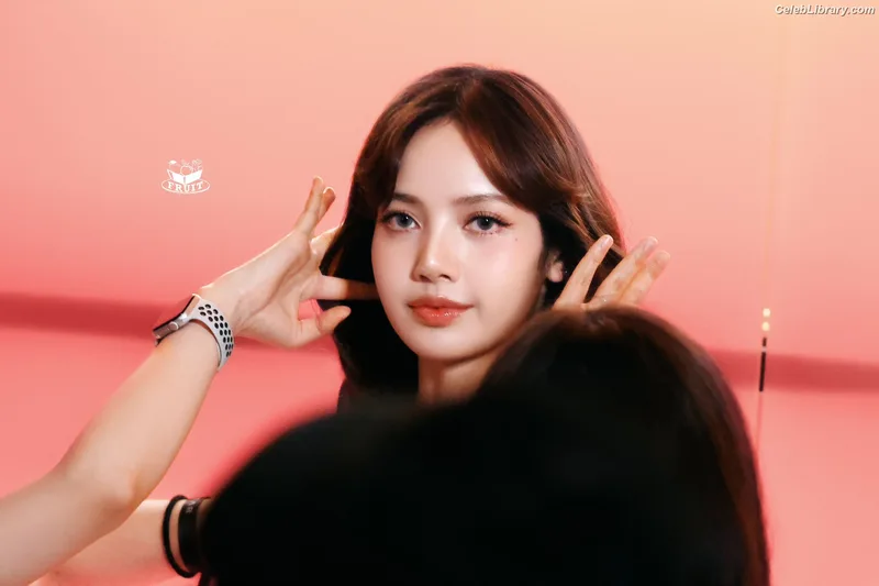 Lisa  BLΛƆKPIИK (Blackpink) photo 21 of 6190