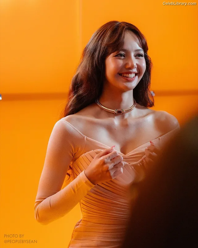 Lisa  BLΛƆKPIИK (Blackpink) photo 20 of 6190