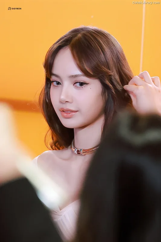 Lisa  BLΛƆKPIИK (Blackpink) photo 4 of 6190