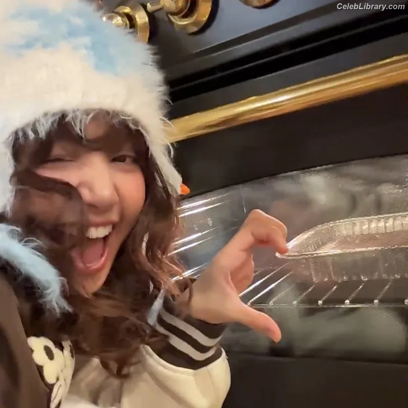 Lisa  BLΛƆKPIИK (Blackpink) photo 13 of 6190