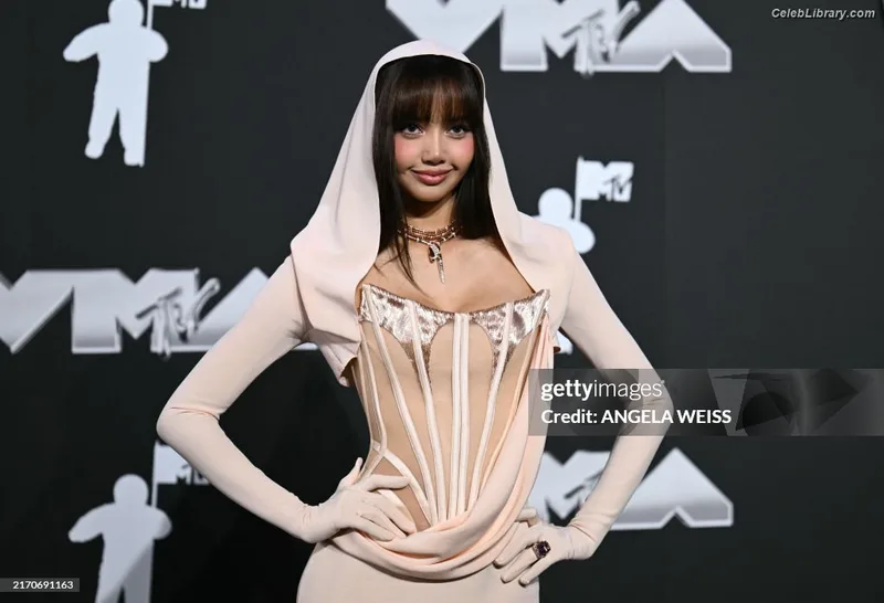 Lisa  BLΛƆKPIИK (Blackpink) photo 9 of 6190