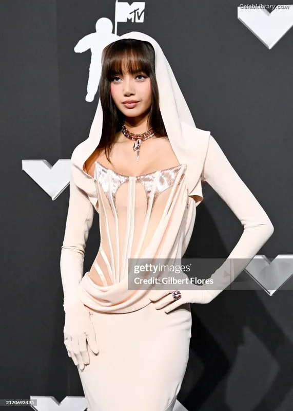 Lisa  BLΛƆKPIИK (Blackpink) photo 13 of 6190
