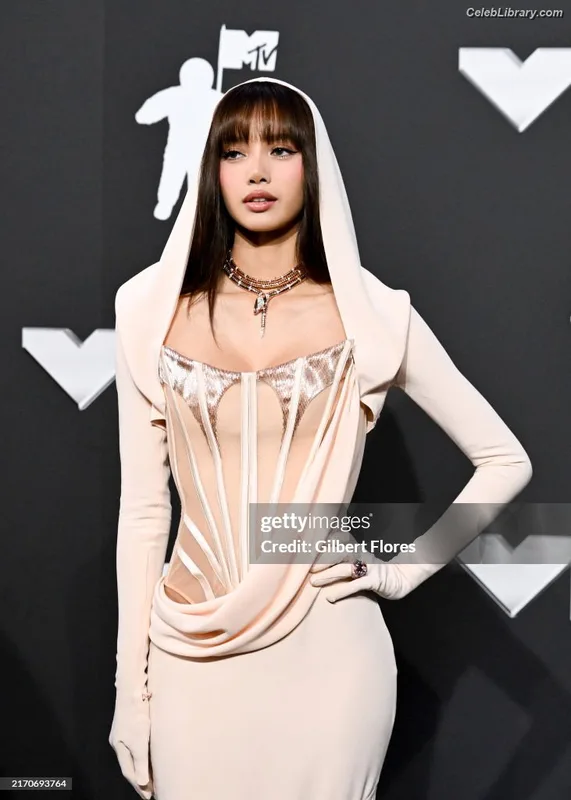 Lisa  BLΛƆKPIИK (Blackpink) photo 22 of 6190