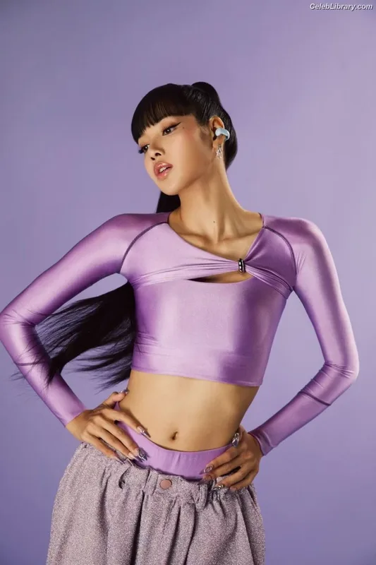 Lisa  BLΛƆKPIИK (Blackpink) photo 18 of 6190