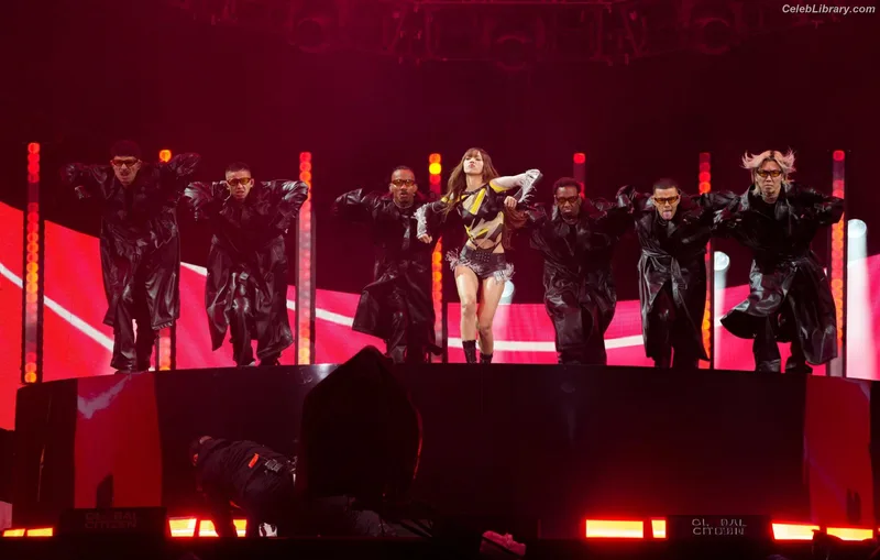 Lisa  BLΛƆKPIИK (Blackpink) photo 16 of 6190