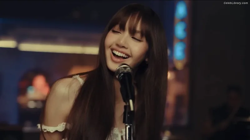 Lisa  BLΛƆKPIИK (Blackpink) photo 19 of 6190