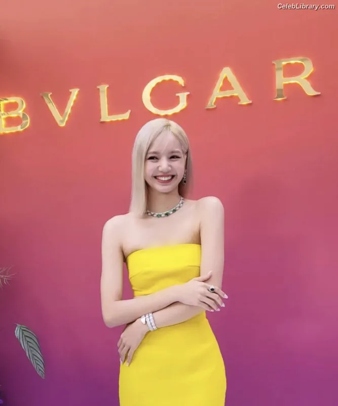 Lisa  BLΛƆKPIИK (Blackpink) photo 8 of 6190