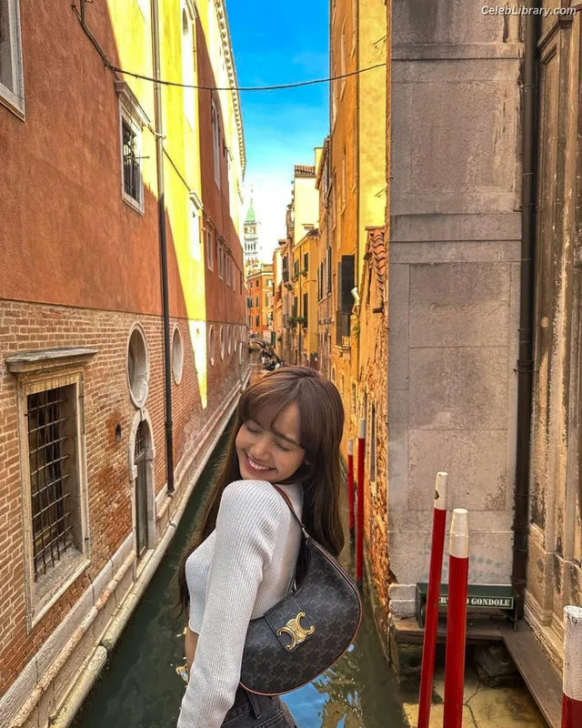 Lisa  BLΛƆKPIИK (Blackpink) photo 21 of 6190