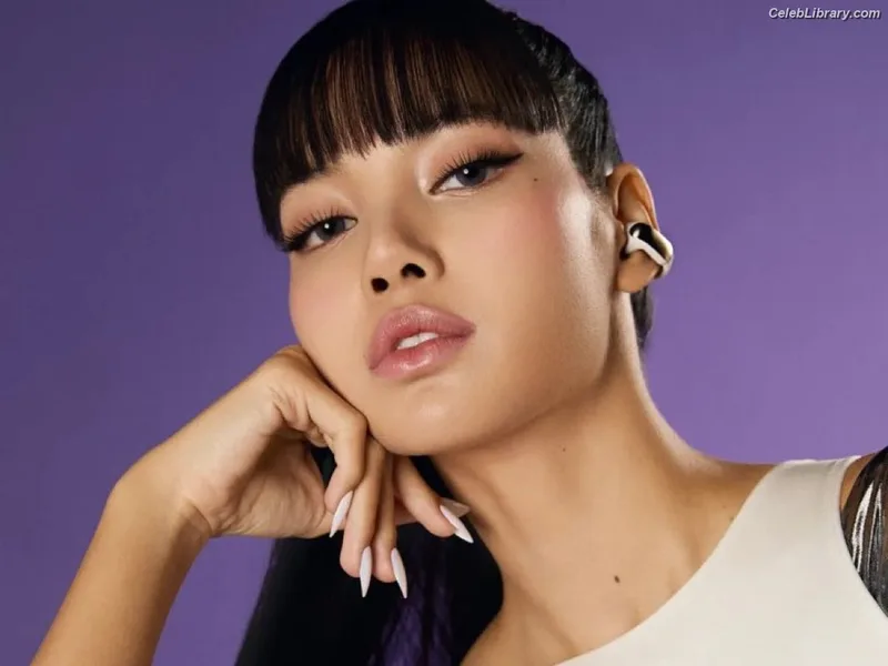 Lisa  BLΛƆKPIИK (Blackpink) photo 9 of 6190