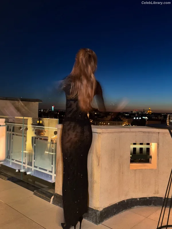 Lisa  BLΛƆKPIИK (Blackpink) photo 11 of 6190