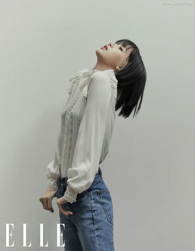 Lisa BLΛƆKPIИK (Blackpink) photo 14 of 6190