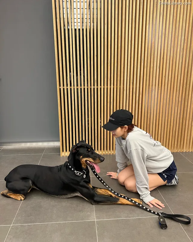 Lisa BLΛƆKPIИK (Blackpink) photo 17 of 6190
