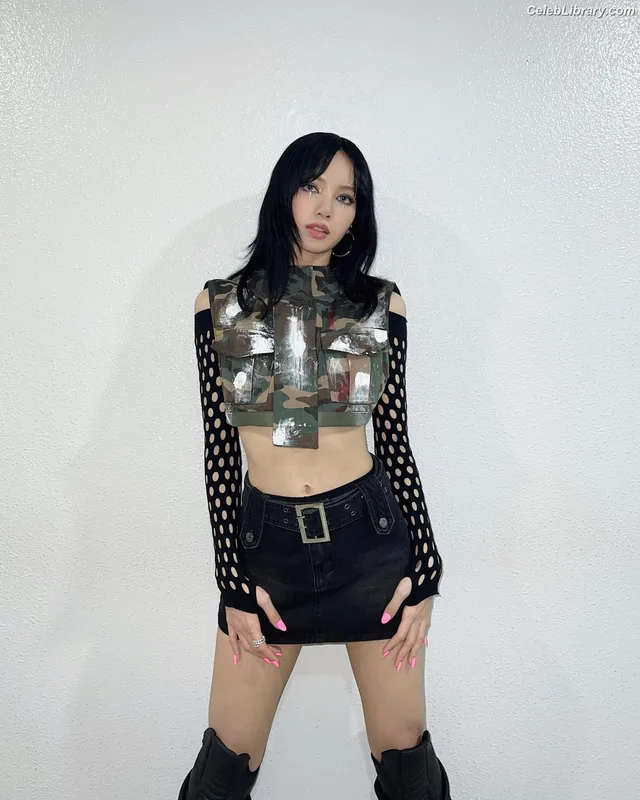 Lisa BLΛƆKPIИK (Blackpink) photo 3 of 6190