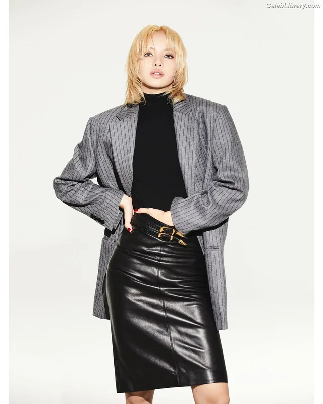 Lisa BLΛƆKPIИK (Blackpink) photo 9 of 6190