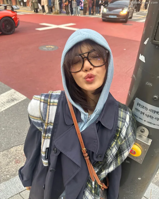 Lisa BLΛƆKPIИK (Blackpink) photo 14 of 6190