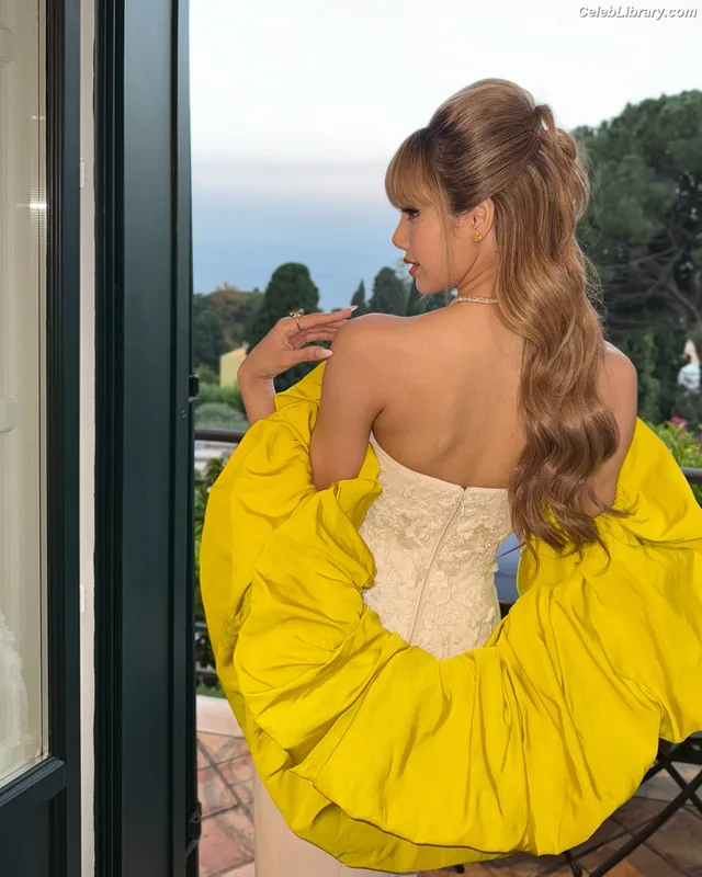 Lisa  BLΛƆKPIИK (Blackpink) photo 14 of 6190