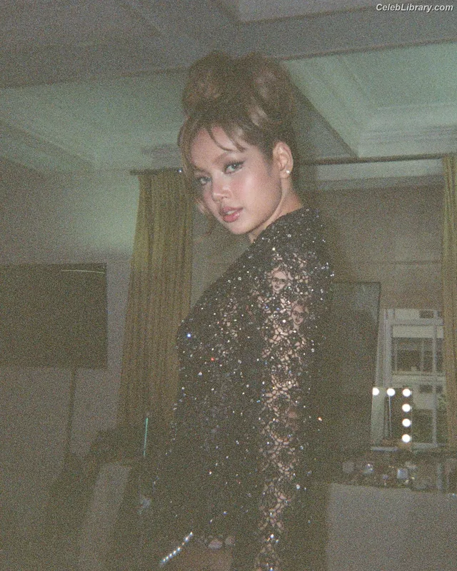 Lisa  BLΛƆKPIИK (Blackpink) photo 23 of 6190