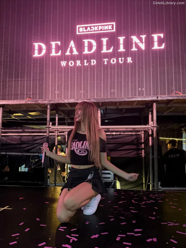 Lisa  BLΛƆKPIИK (Blackpink) photo 19 of 6190