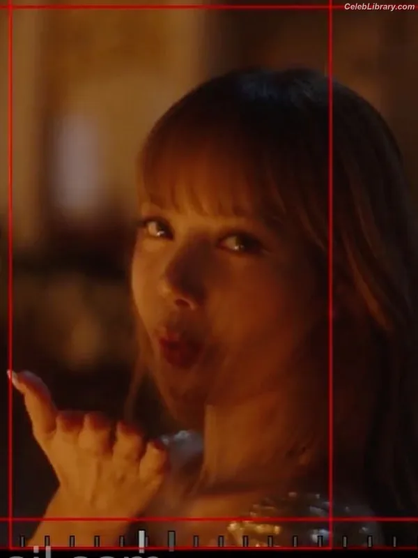 Lisa  BLΛƆKPIИK (Blackpink) photo 12 of 6190