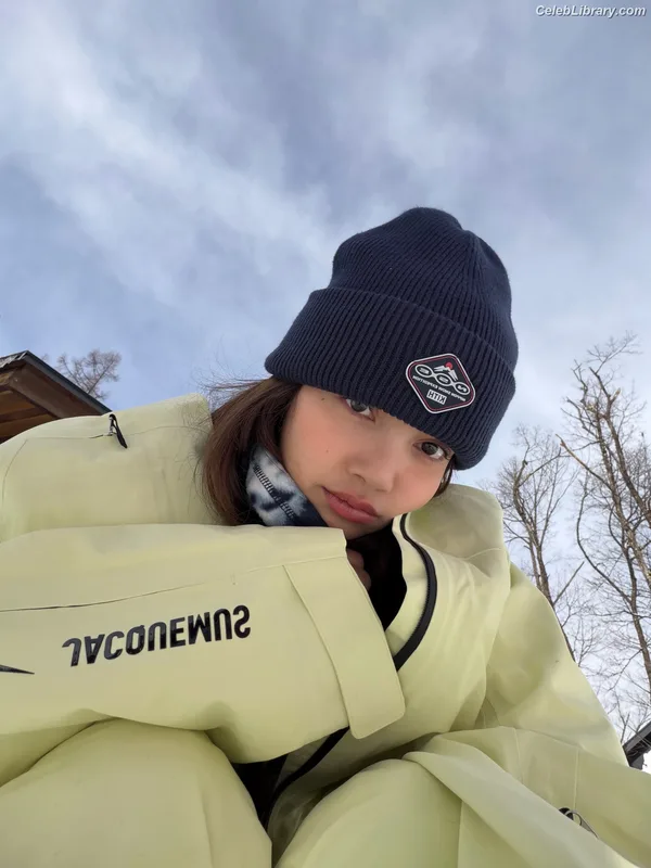 Lisa  BLΛƆKPIИK (Blackpink) photo 21 of 6190