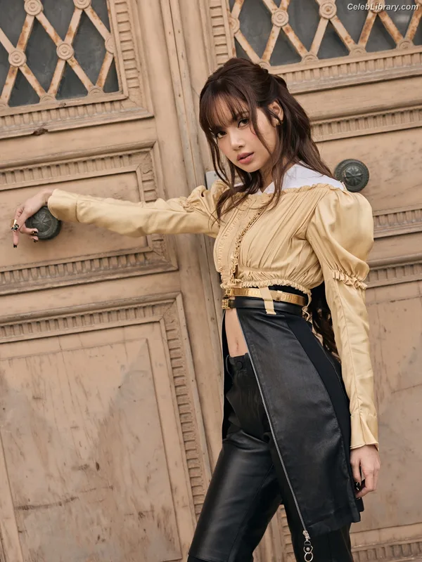 Lisa  BLΛƆKPIИK (Blackpink) photo 8 of 6190