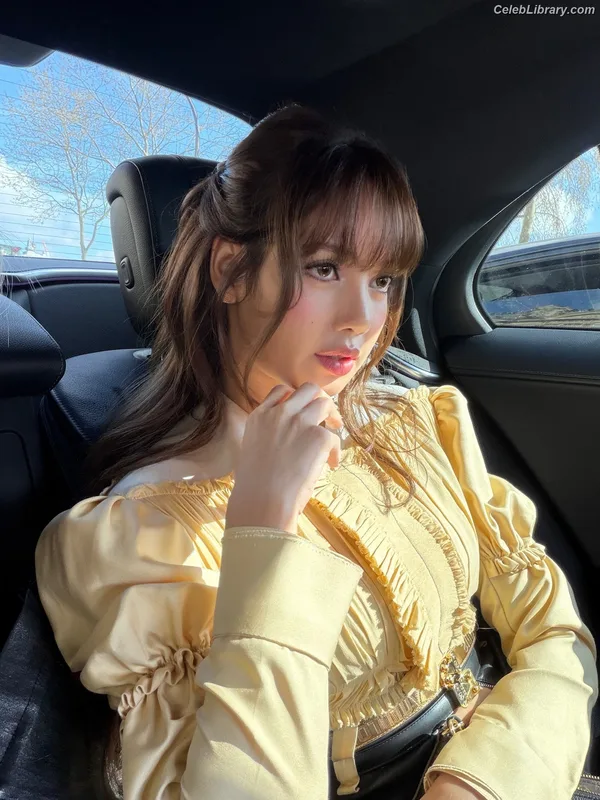 Lisa  BLΛƆKPIИK (Blackpink) photo 13 of 6190