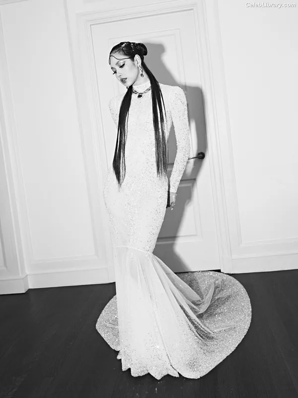 Lisa  BLΛƆKPIИK (Blackpink) photo 10 of 6190
