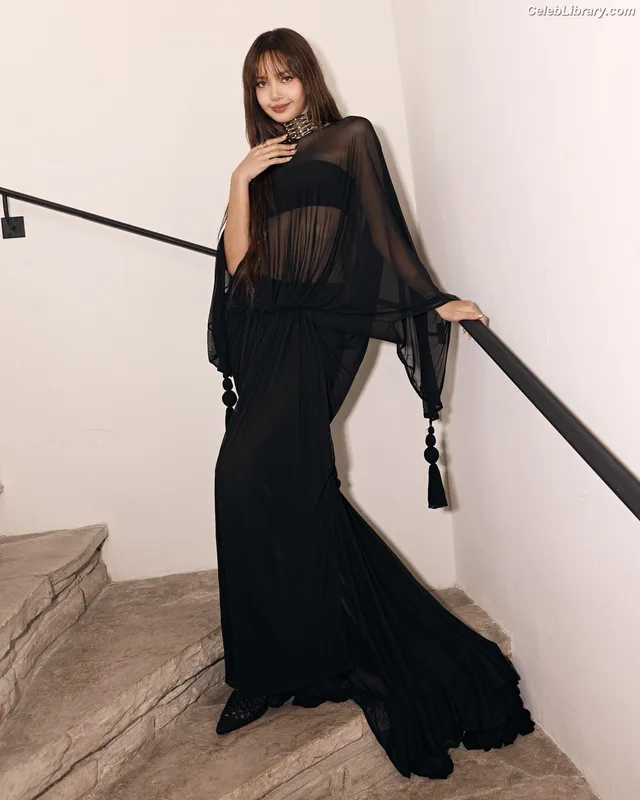 Lisa  BLΛƆKPIИK (Blackpink) photo 17 of 6190