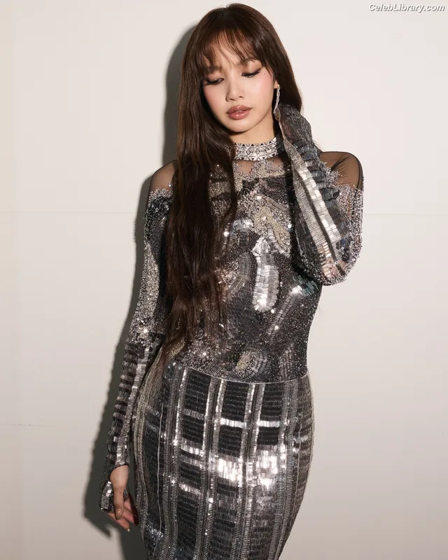 Lisa BLΛƆKPIИK (Blackpink) photo 3 of 6190