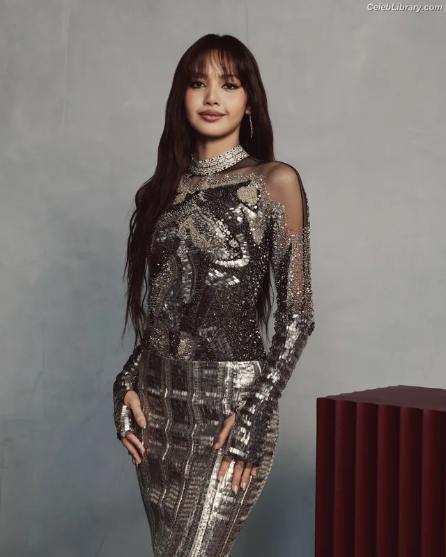 Lisa BLΛƆKPIИK (Blackpink) photo 4 of 6190