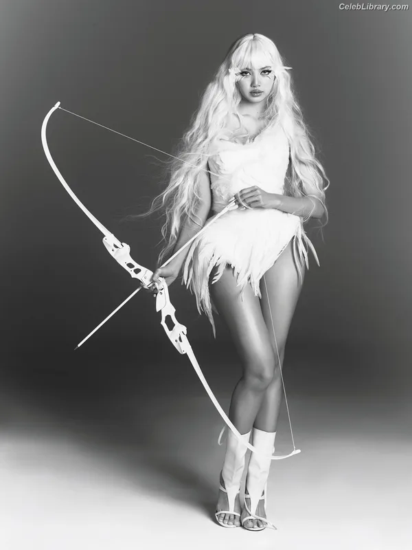 Lisa BLΛƆKPIИK (Blackpink) photo 7 of 6190