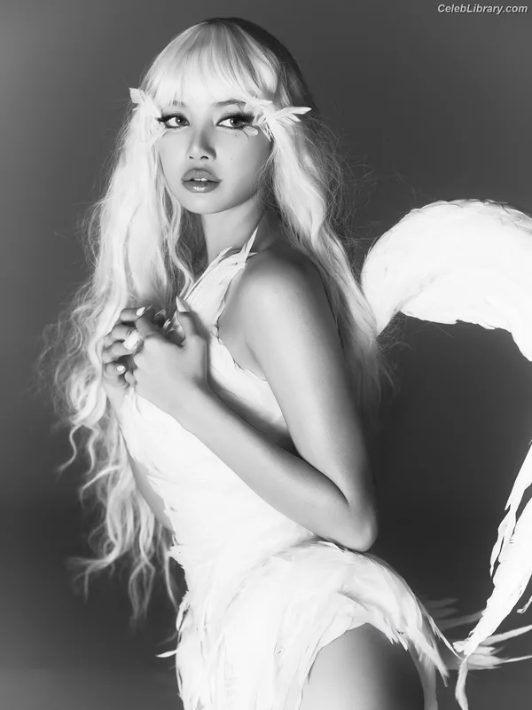 Lisa BLΛƆKPIИK (Blackpink) photo 9 of 6190