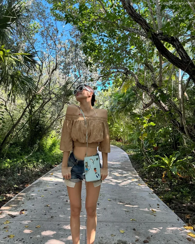 Lisa BLΛƆKPIИK (Blackpink) photo 24 of 6190