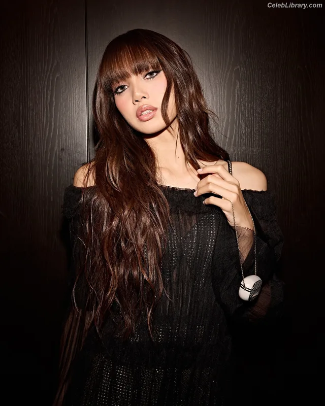 Lisa BLΛƆKPIИK (Blackpink) photo 18 of 6190