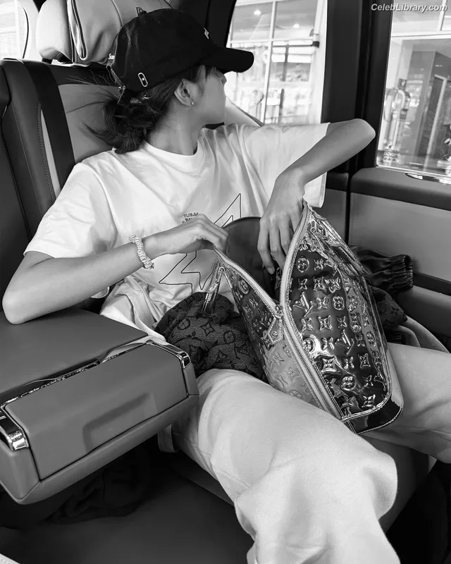 Lisa  BLΛƆKPIИK (Blackpink) photo 7 of 6190