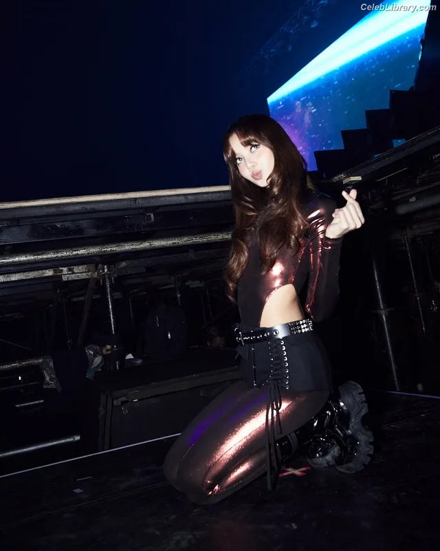 Lisa  BLΛƆKPIИK (Blackpink) photo 19 of 6190