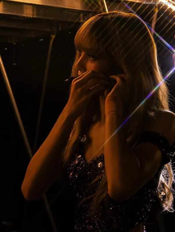 Lisa  BLΛƆKPIИK (Blackpink) photo 3 of 6190