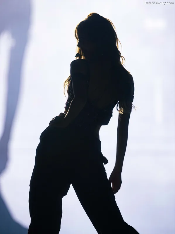 Lisa  BLΛƆKPIИK (Blackpink) photo 14 of 6190