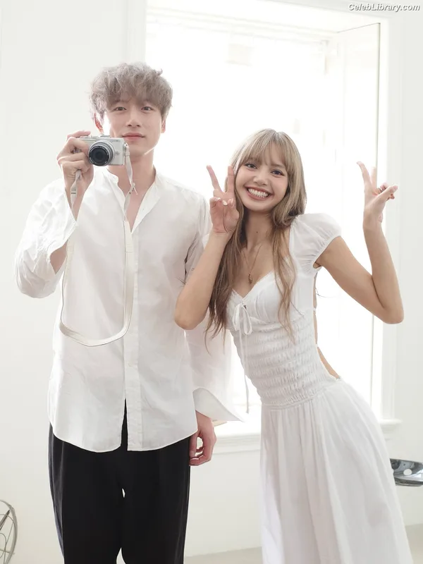 Lisa  BLΛƆKPIИK (Blackpink) photo 16 of 6190