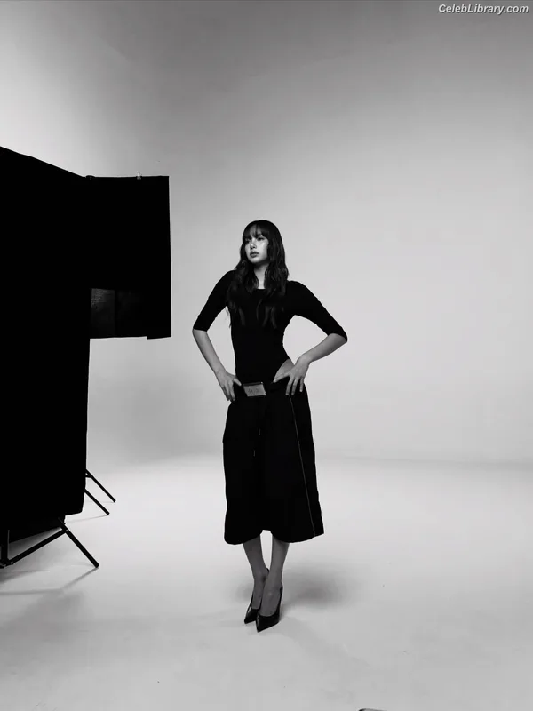Lisa  BLΛƆKPIИK (Blackpink) photo 6 of 6190