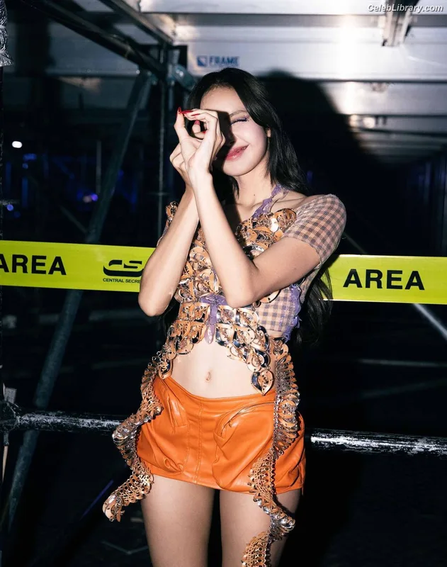 Lisa  BLΛƆKPIИK (Blackpink) photo 18 of 6190
