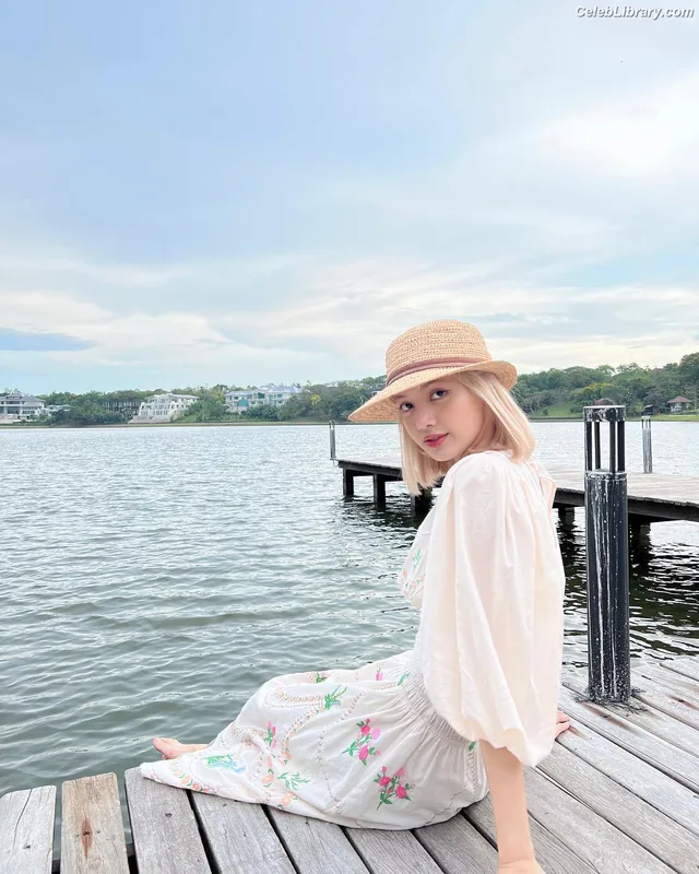 Lisa  BLΛƆKPIИK (Blackpink) photo 18 of 6190